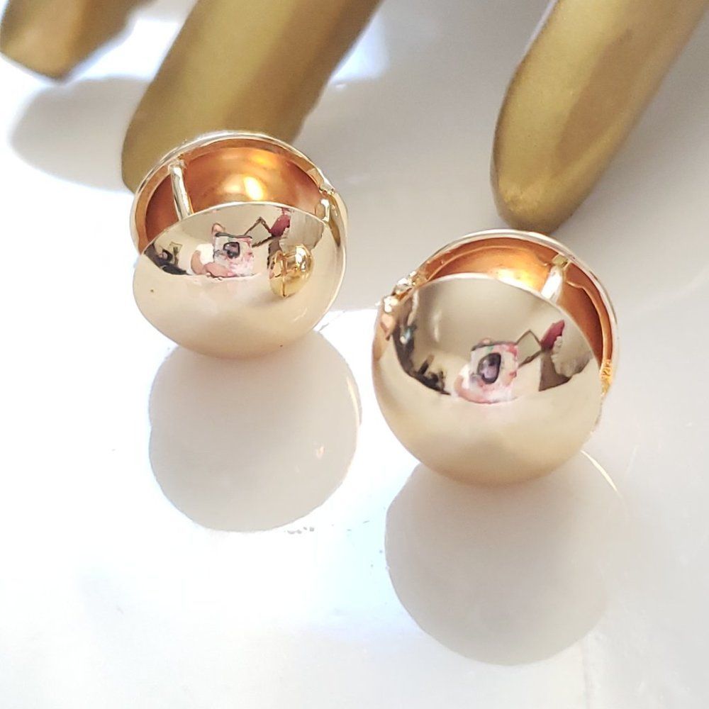 New! Anthro Gold Huggie Earrings - Picture 9 of 12